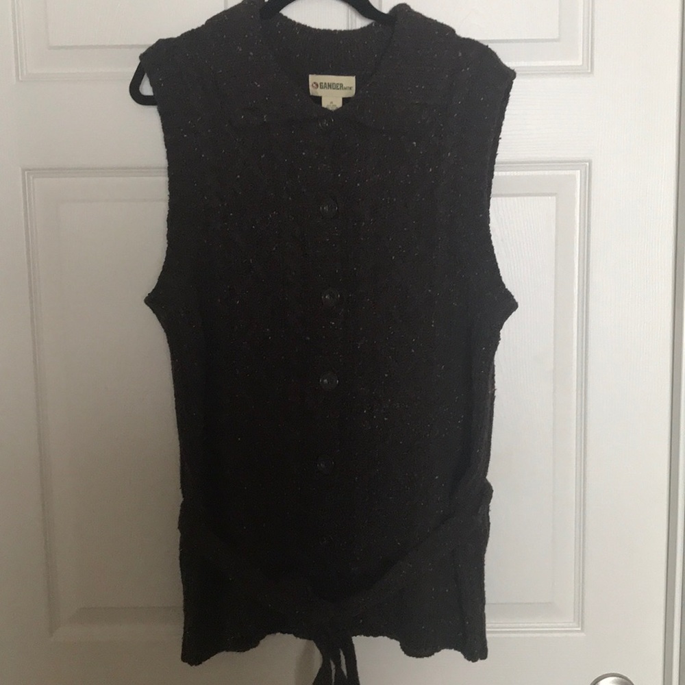 🦖 4/$15 Gander Mountain Sweater Vest